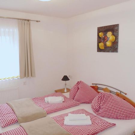 דירות סנט מרטין אם טננגבריגה Vorderhof מראה חיצוני תמונה
